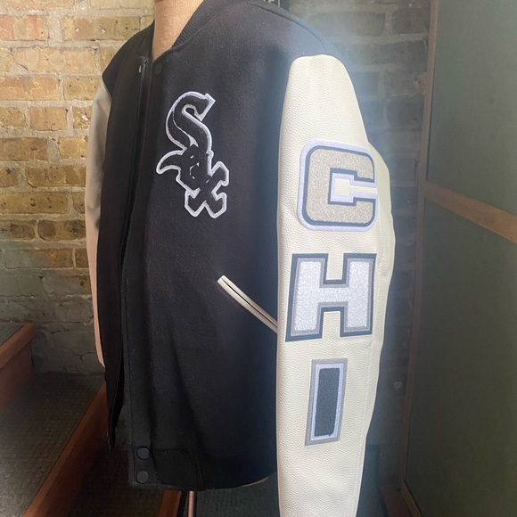 MLB CHICAGO WHITE SOX CLASSIC WOOL MEN'S VARSITY JACKET - Picture 5 of 11